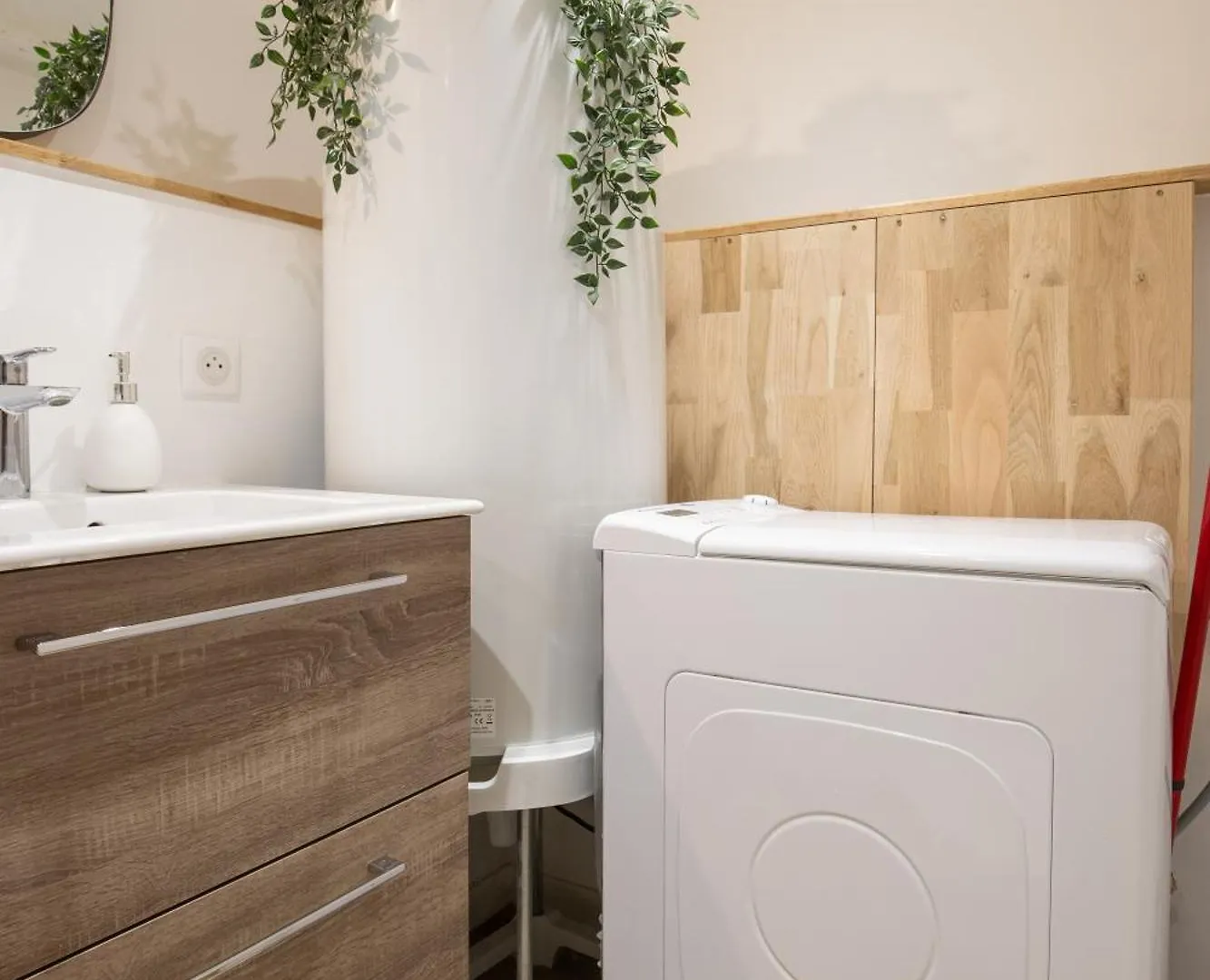 Appartement La Venise Provencale - Hypercentre - Wifi à LʼIsle-sur-la-Sorgue